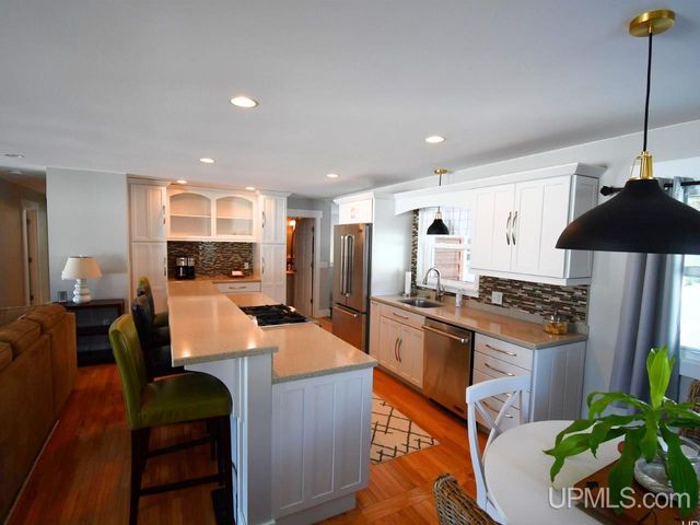 1429 W Shag Lakes Road, Gwinn, MI 49841