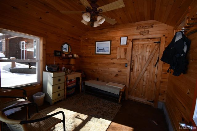 1429 W Shag Lakes Road, Gwinn, MI 49841