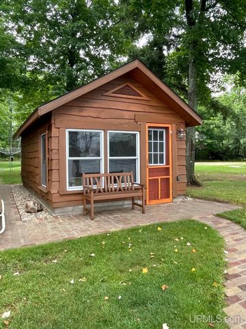 1429 W Shag Lakes Road, Gwinn, MI 49841