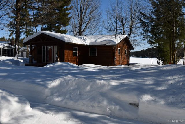 1429 W Shag Lakes Road, Gwinn, MI 49841