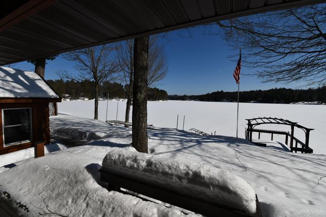 1429 W Shag Lakes Road, Gwinn, MI 49841