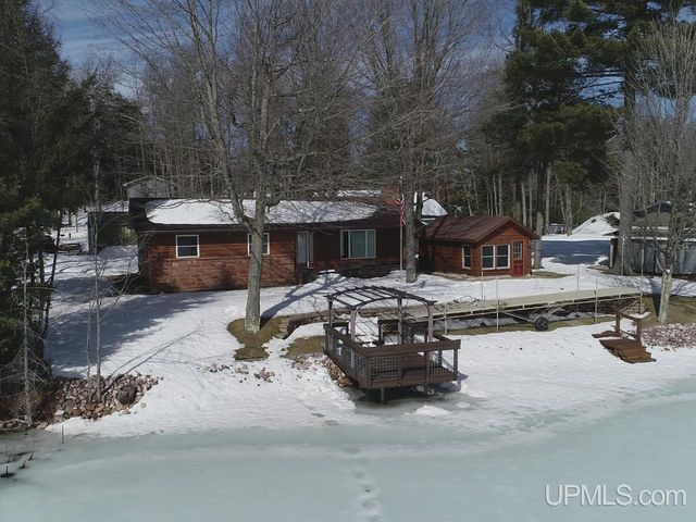1429 W Shag Lakes Road, Gwinn, MI 49841