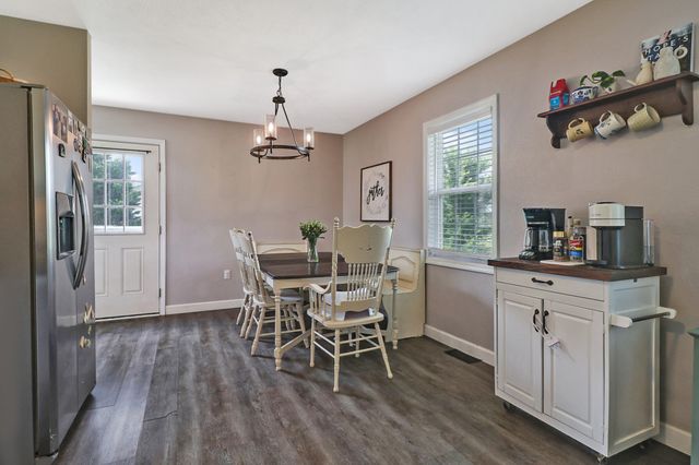 111 Cassie Ln, Grimsley, TN 38565