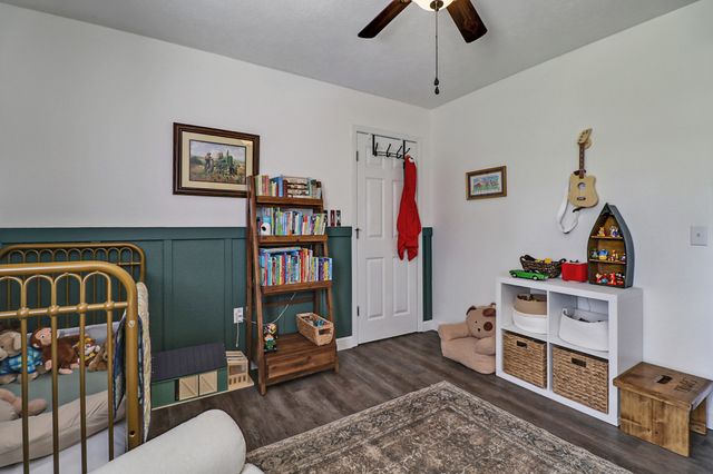 111 Cassie Ln, Grimsley, TN 38565