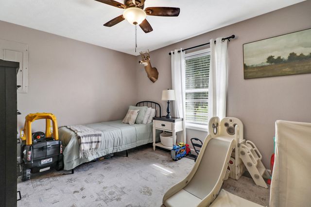 111 Cassie Ln, Grimsley, TN 38565