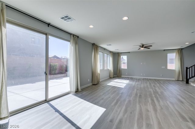 5885 West Agate Avenue, Las Vegas, NV 89139