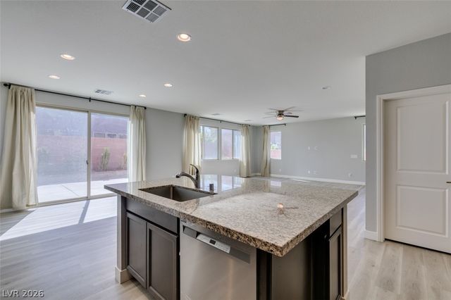 5885 West Agate Avenue, Las Vegas, NV 89139