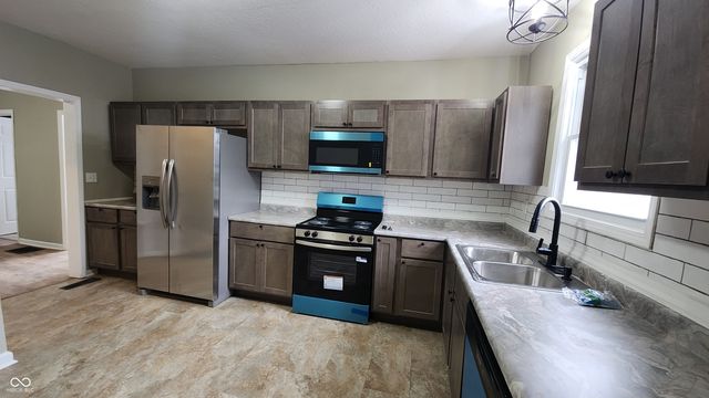 513 S Washington Street, Crawfordsville, IN 47933