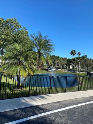 6935 Huntington Ln 107, Delray Beach, FL 33446