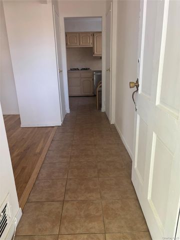 11450 144th Street, Jamaica, NY 11436
