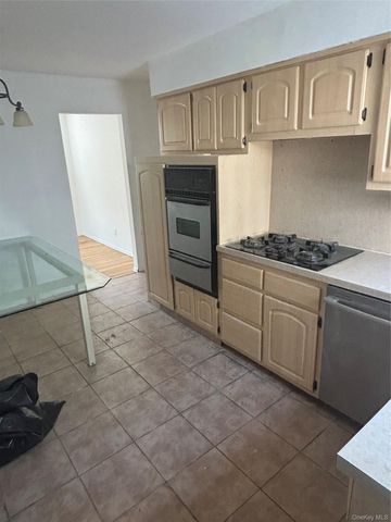 11450 144th Street, Jamaica, NY 11436