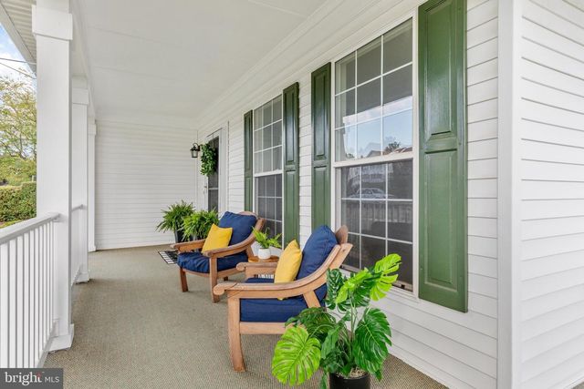 9195 MATTHEW DR, Manassas Park, VA 20111