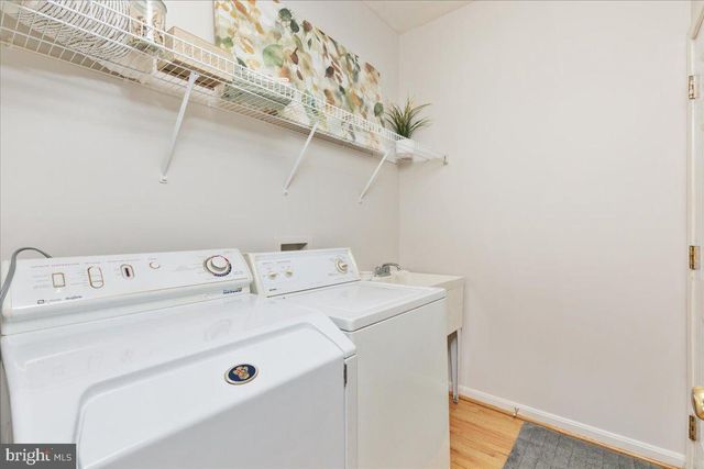 9195 MATTHEW DR, Manassas Park, VA 20111