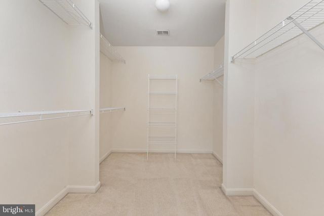 9195 MATTHEW DR, Manassas Park, VA 20111