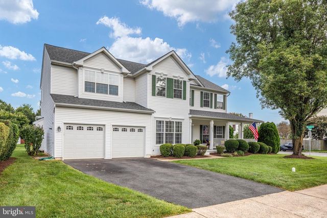 9195 MATTHEW DR, Manassas Park, VA 20111
