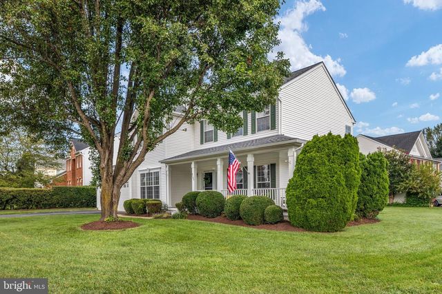9195 MATTHEW DR, Manassas Park, VA 20111