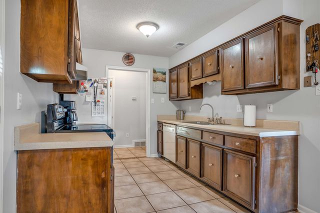 3130 MARY ELIZABETH DR, Bartlett, TN 38134