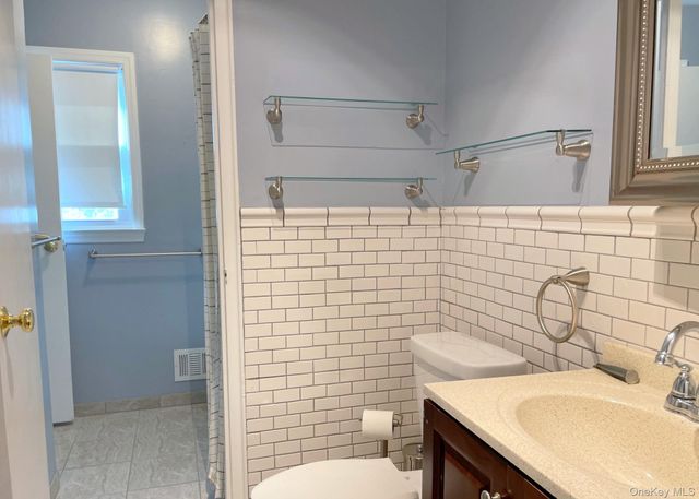 1320 Mamaroneck Avenue, Mamaroneck, NY 10543