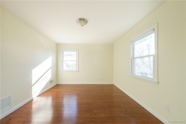 1320 Mamaroneck Avenue, Mamaroneck, NY 10543