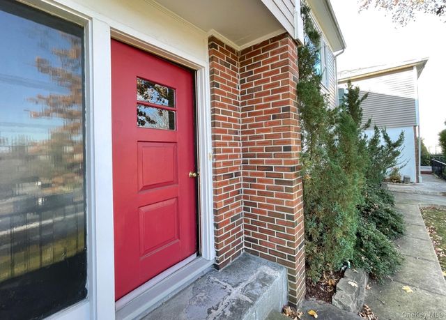 1320 Mamaroneck Avenue, Mamaroneck, NY 10543