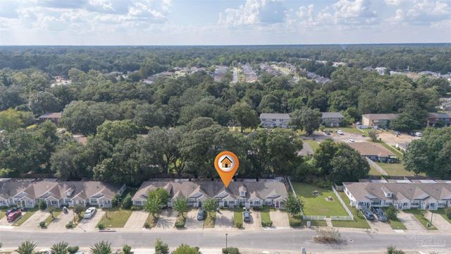 8139 Heirloom Dr, Pensacola, FL 32514