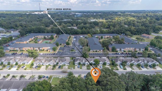 8139 Heirloom Dr, Pensacola, FL 32514