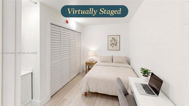 6610 E Miami Lakes Dr, Miami Lakes, FL 33014