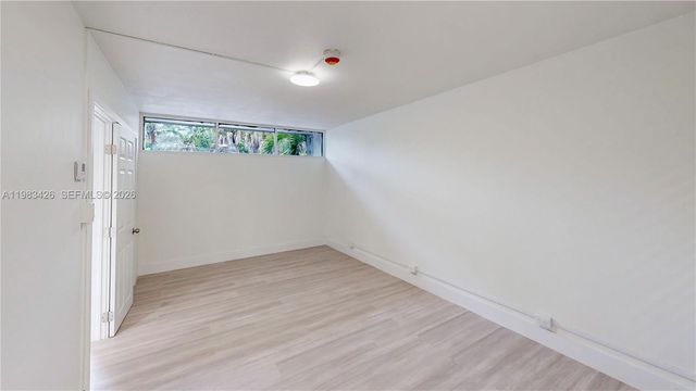 6610 E Miami Lakes Dr, Miami Lakes, FL 33014