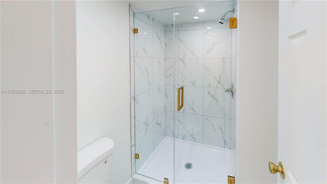 6610 E Miami Lakes Dr, Miami Lakes, FL 33014