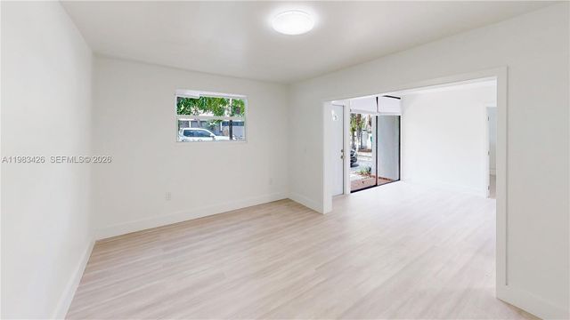 6610 E Miami Lakes Dr, Miami Lakes, FL 33014