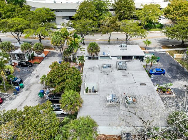 6610 E Miami Lakes Dr, Miami Lakes, FL 33014