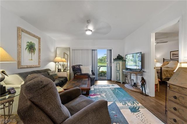 8685 Charter Club CIR 3, Fort Myers, FL 33919