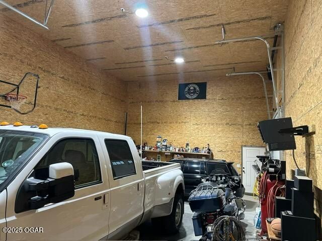 29320 State HWY YY, Carl Junction, MO 64834