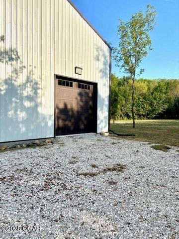 29320 State HWY YY, Carl Junction, MO 64834