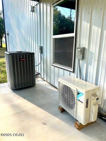 29320 State HWY YY, Carl Junction, MO 64834