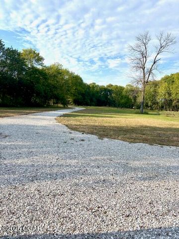 29320 State HWY YY, Carl Junction, MO 64834