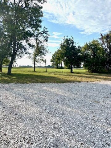 29320 State HWY YY, Carl Junction, MO 64834