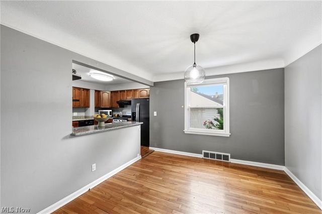 7906 Kenton Avenue, Parma, OH 44129