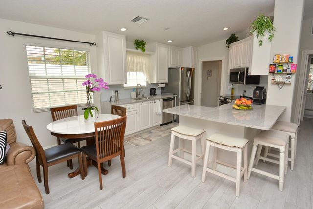 1020 SW Balmoral Trace, Stuart, FL 34997