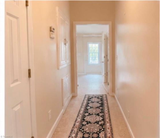 215 Clubmoss Way, Clemmons, NC 27012