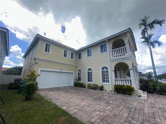 13986 SW 276th Way, Homestead, FL 33032