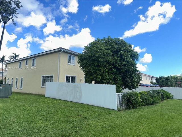 13986 SW 276th Way, Homestead, FL 33032