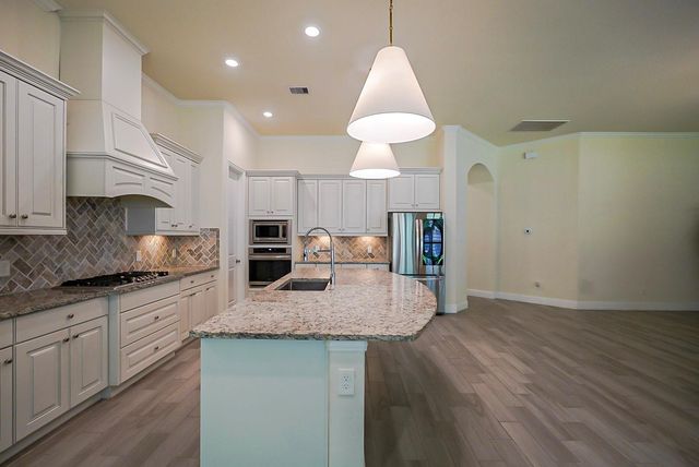13114 Sierra National Drive, Humble, TX 77346
