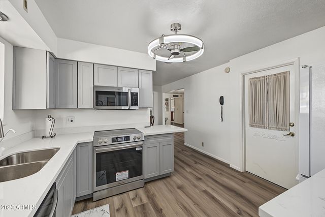 6042 E DUNCAN Street, Mesa, AZ 85205