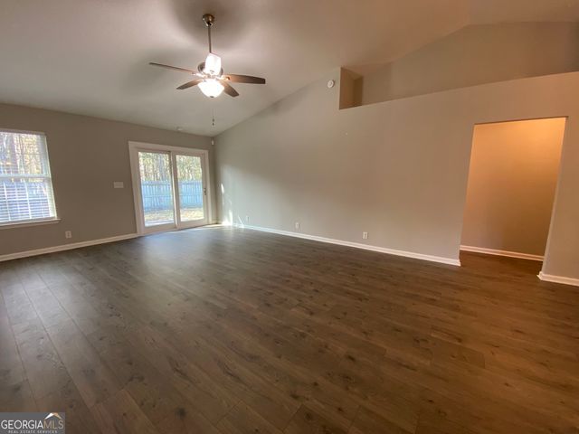 118 Hydrangea Road, Kingsland, GA 31548
