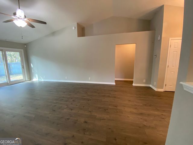 118 Hydrangea Road, Kingsland, GA 31548