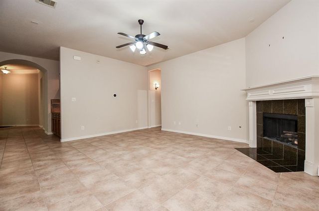 2114 Ascot Ln, Sugar Land, TX 77479