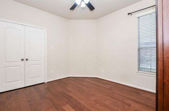 2114 Ascot Ln, Sugar Land, TX 77479