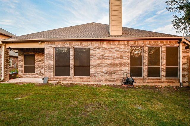 2114 Ascot Ln, Sugar Land, TX 77479