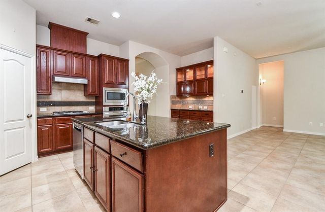 2114 Ascot Ln, Sugar Land, TX 77479